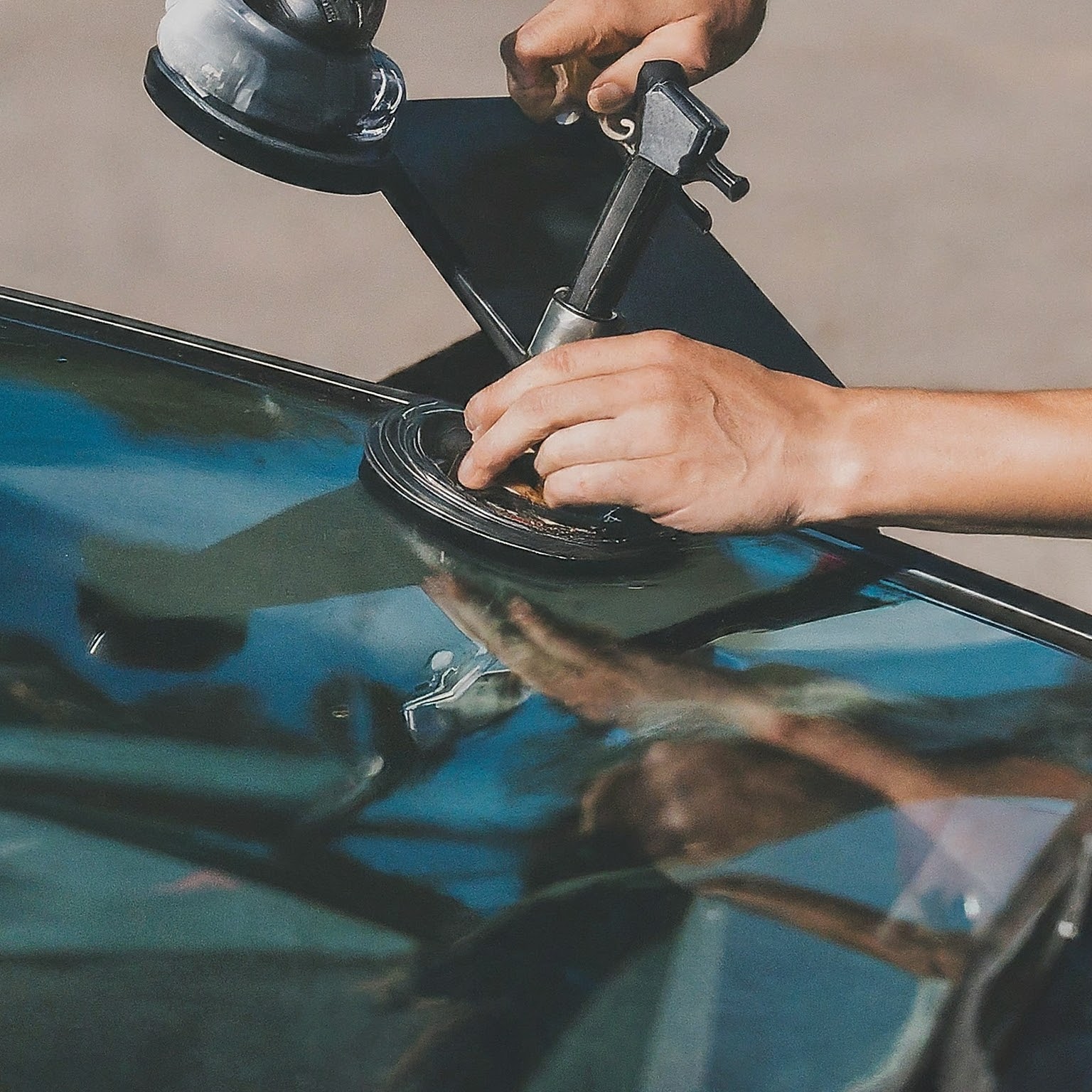 Windshield replacement process